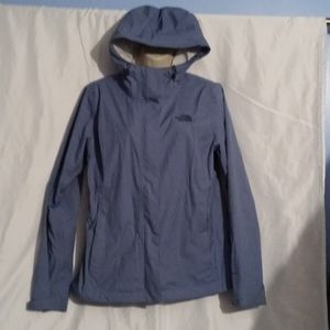North Face Women's Venture 2 Size Medium Coat